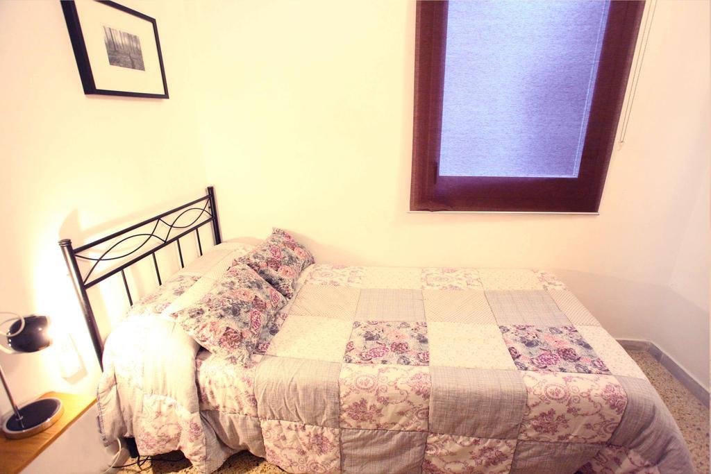 Bordeta Apartment Barcelona Luaran gambar
