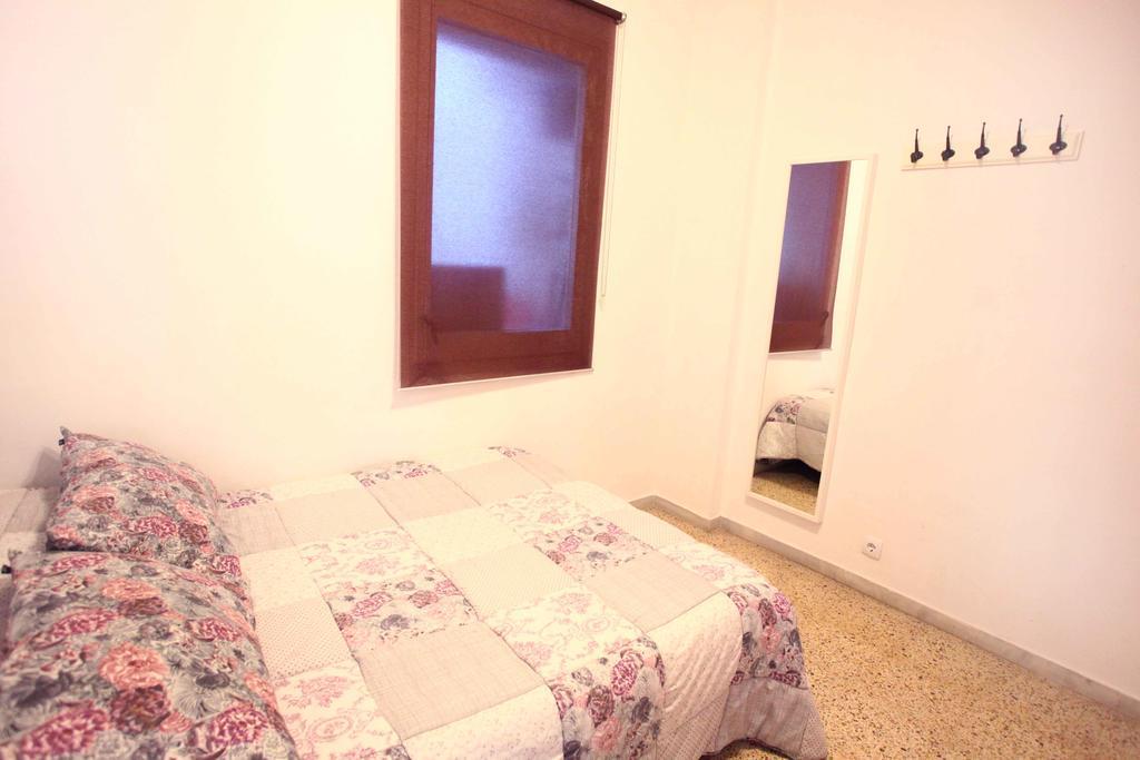Bordeta Apartment Barcelona Luaran gambar